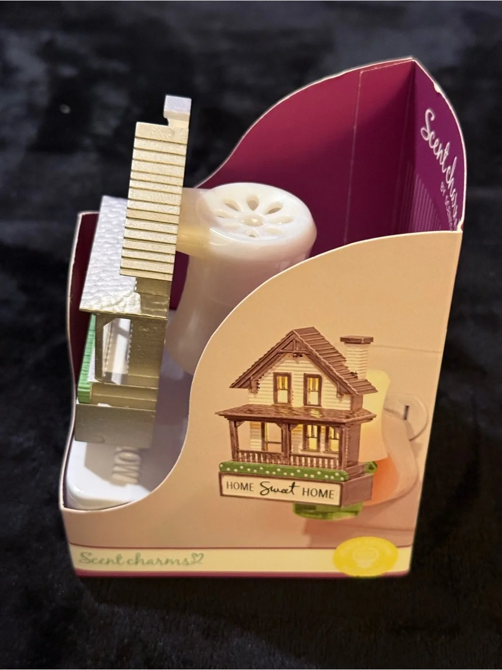 Scent Charms 'Sweet Home' House Fragrance Charm - Cream & Silver